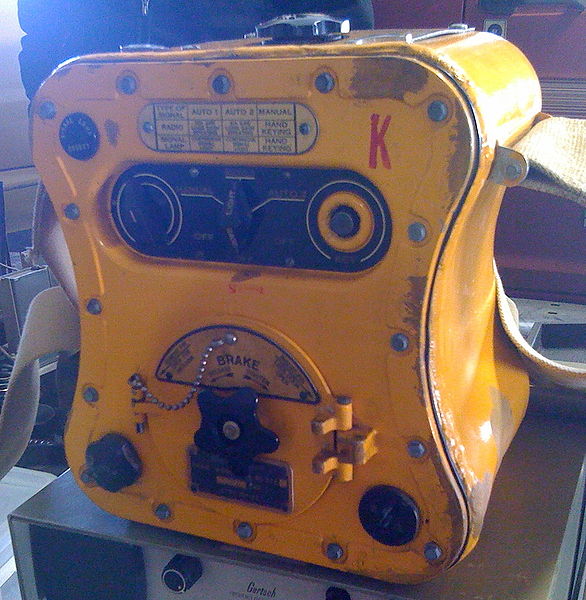 GibsonGirlSurvivalRadio