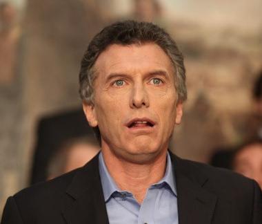 13352_macri sin bigotes