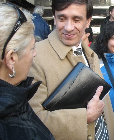 Dr Claudio Mazaira