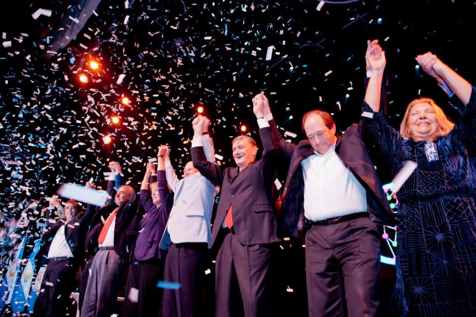 Bl65lN6CcAAddrC.jpg large