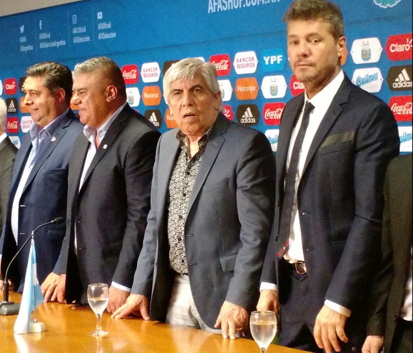 AFA , papelón Tinelli Chiqui Tapia Angelici